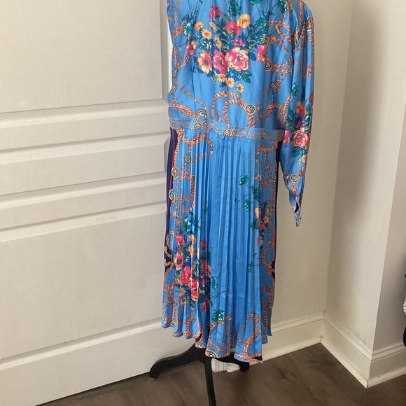 Dalia Mac Phee 2X dress! Beautiful print florals and chains! Lace and pleats - Picture 11 of 11